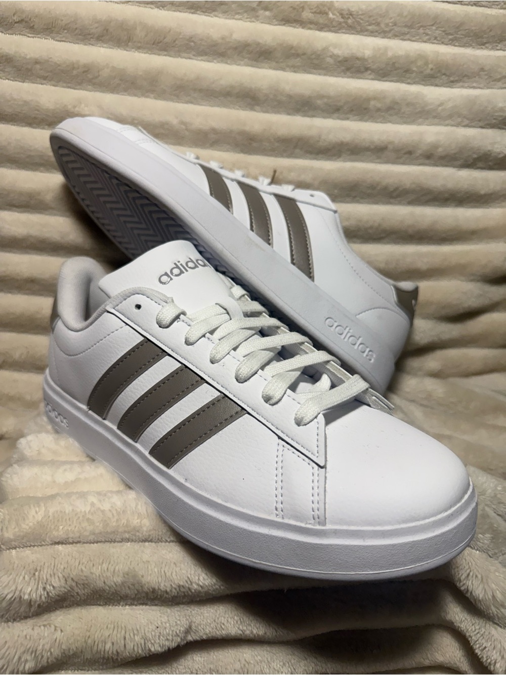 adidas Men's White Sneakers with Taupe Stripes